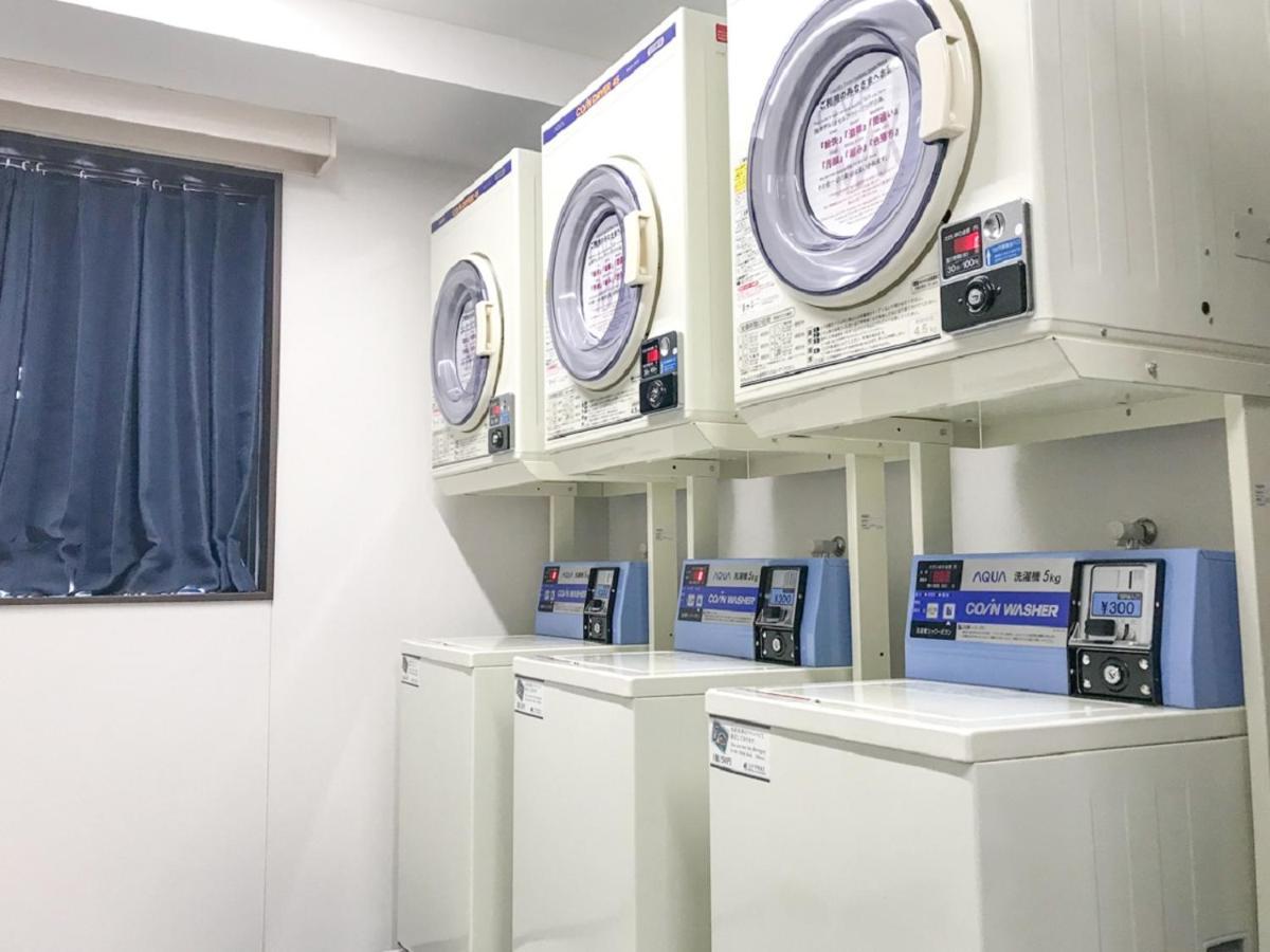 Hotel Livemax Fukushima Koriyama Buitenkant foto